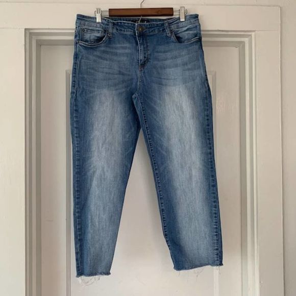 STS Blue Denim - STS Blue Cara Straight Leg Jeans Size 32 Frayed Hem